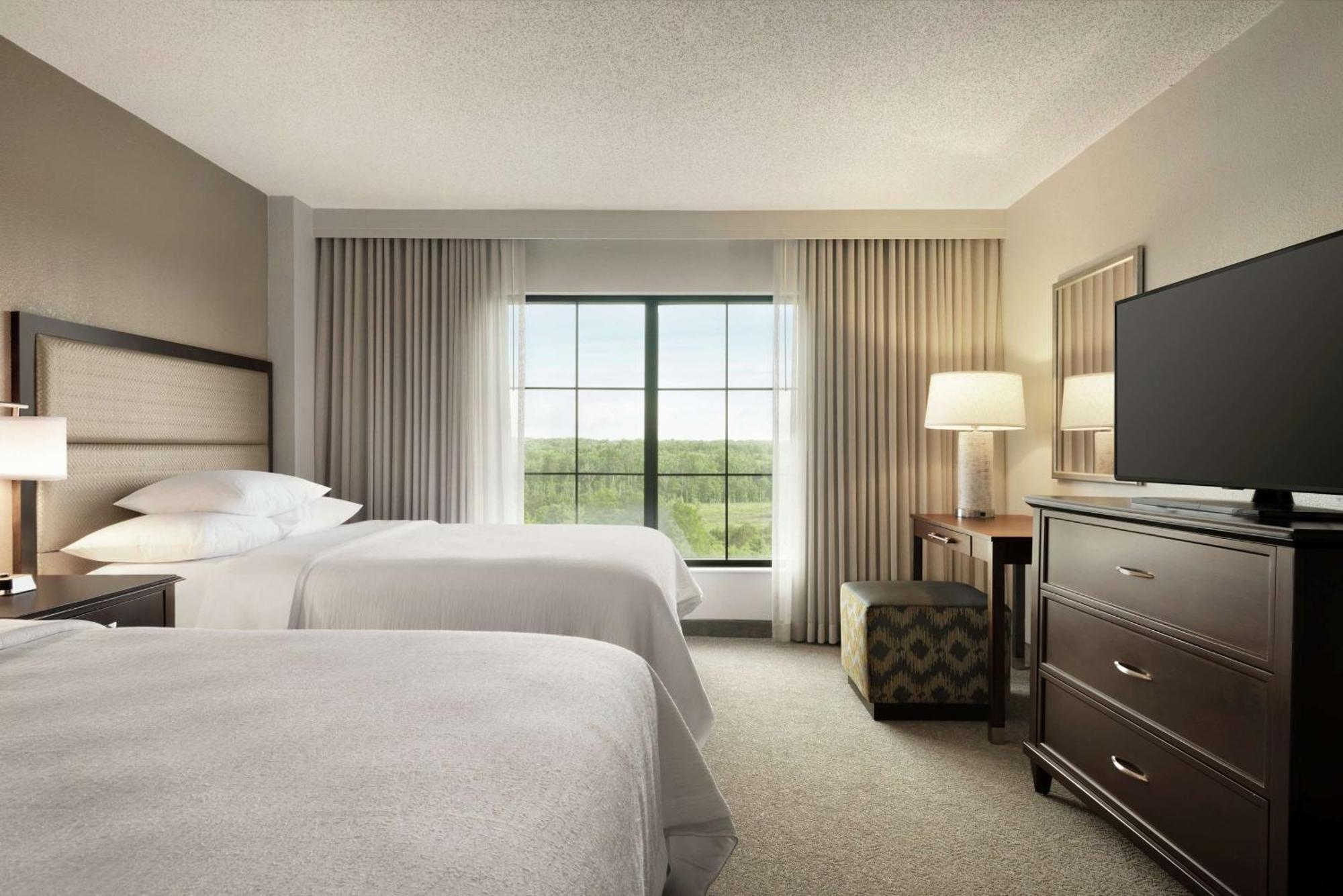 Hotel Embassy By Hilton Atlanta