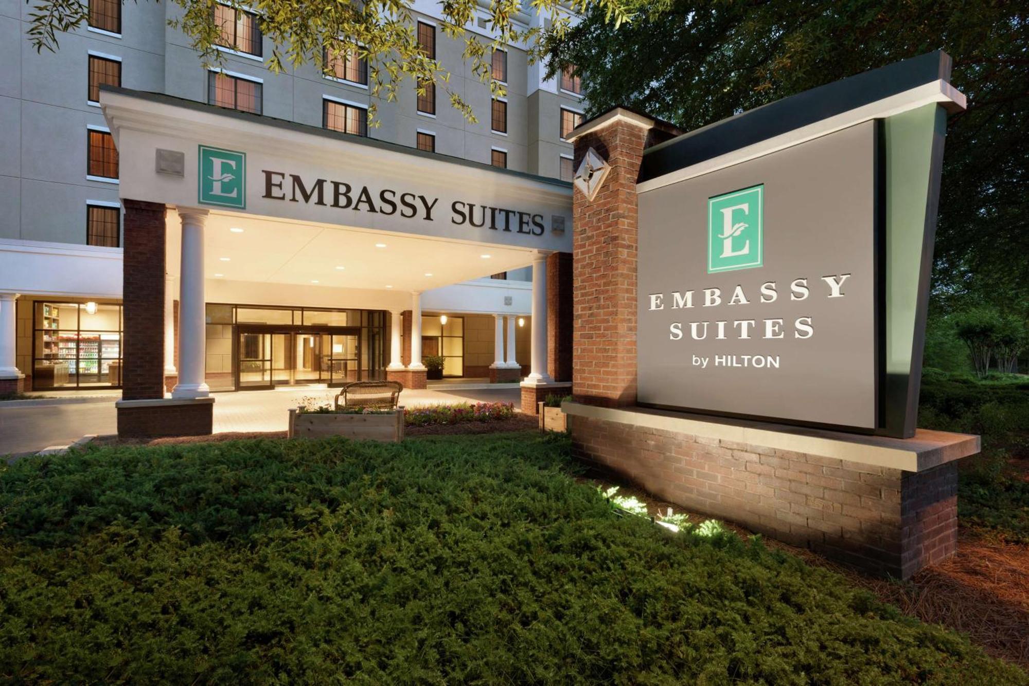 Embassy By Hilton Atlanta Hotel 4*