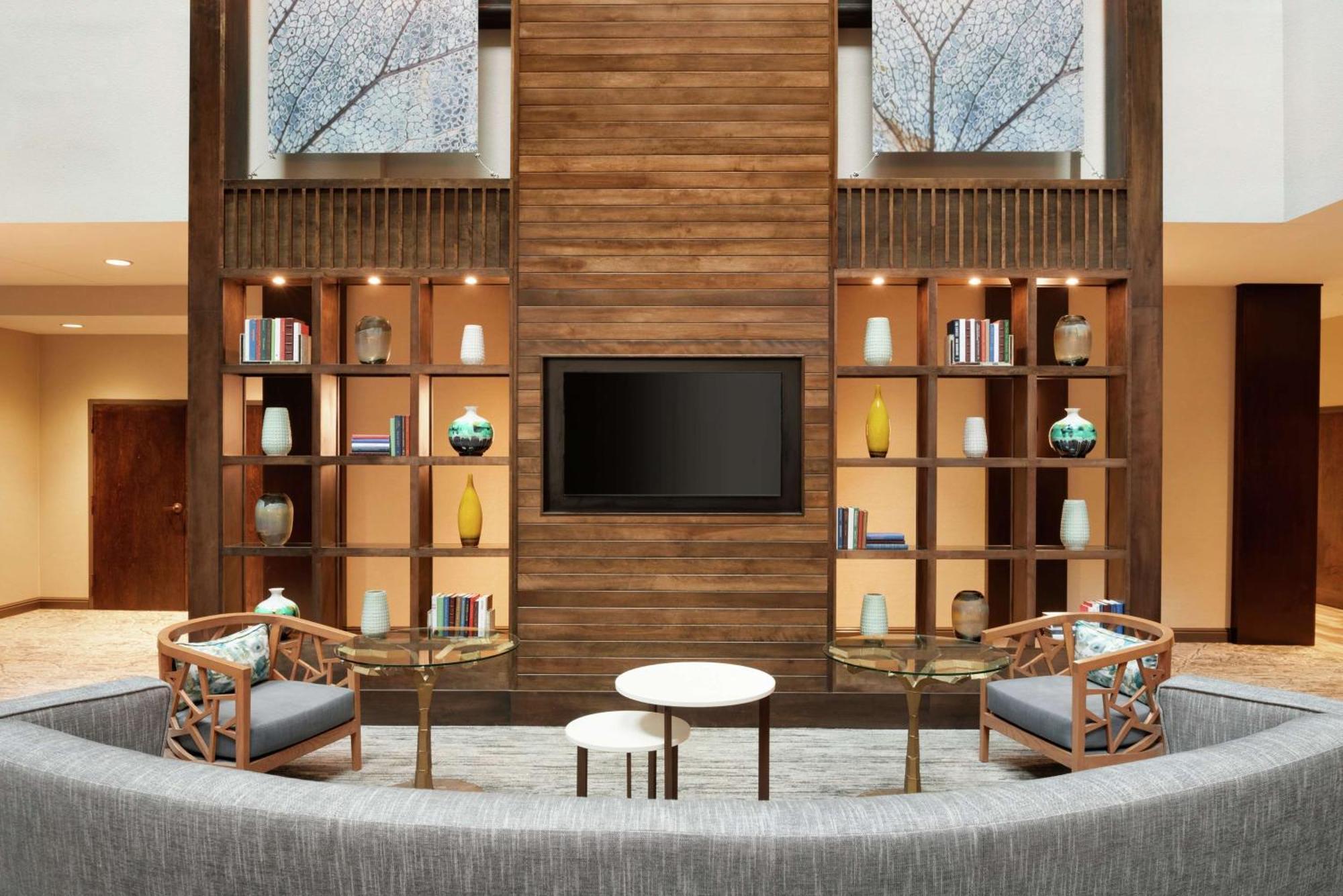 Hotel Embassy By Hilton Atlanta 4*