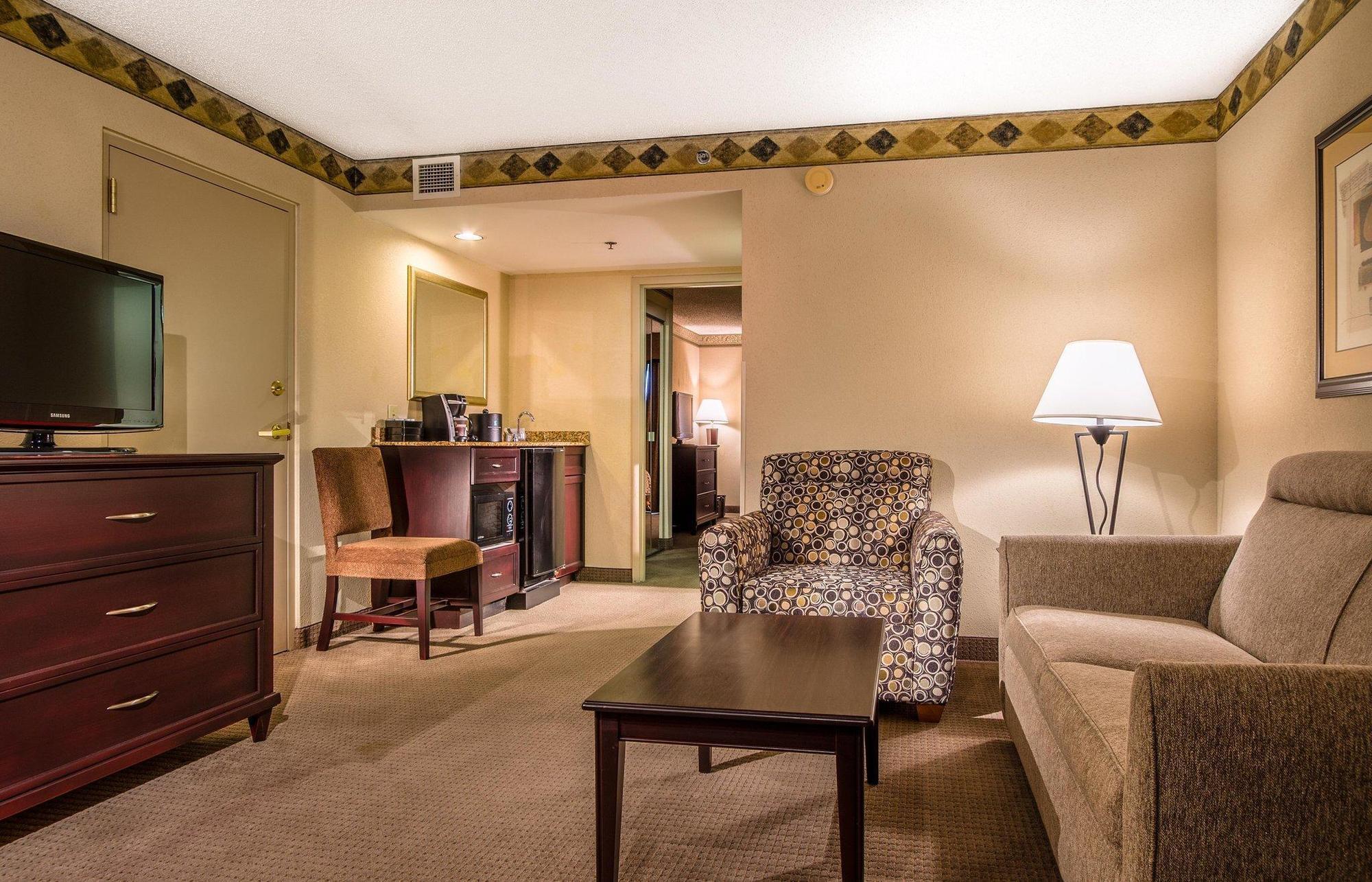 Embassy By Hilton Atlanta Alpharetta